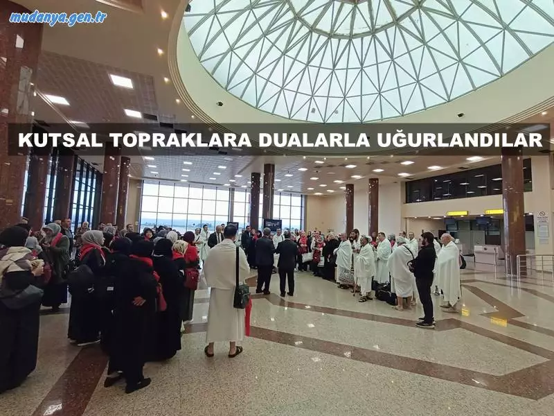 Diyanet İşleri Başkanlığı Umre Organizasyonu ile Mudanya’dan kutsal topraklara gidecek olan umreciler dualarla uğurlandı.