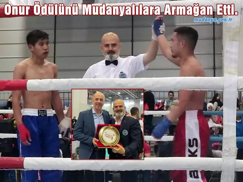 Mudanya Klasspor Kulübü Başkanı Necati Şimşek 18 - 21 Mayıs tarihlerinde İstanbul'da gerçekleştirilen Turkish Open, WAKO WORLD CUP Kickboks Dünya Kupası Maçlarında, Ring Hakemi olarak gösterdiği üstün başarılı yönetimi nedeniyle Dünya Kickboks Federasyonu Başkanı Mr.Roy Baker elinden başarı plaketini aldı.