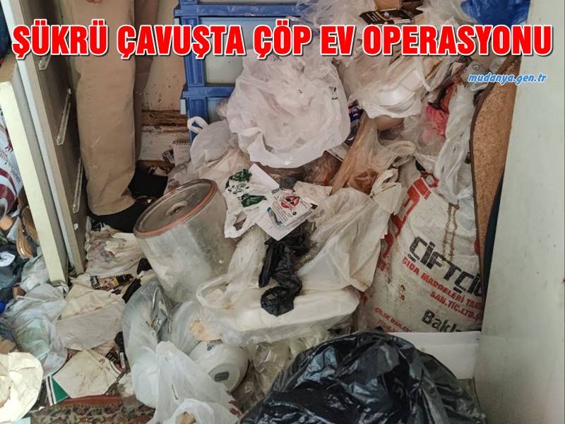 Şükrü Çavuş Mahallesi Yokuşçeme Sokak numara 22'de mahalle sakinlerinin şikayetçi olduğu çöp ev Mudanya Belediyesi zabıtası tarafından tespit ve tutanak düzenlendi.