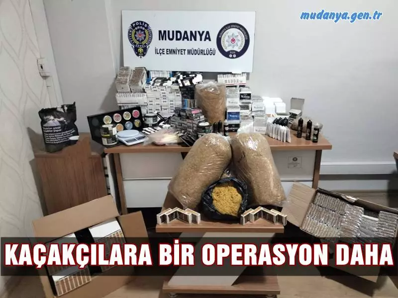 Mudanya'da emniyet güçleri tarafından dört iş yerinede yapılan operasyonda 4 kişi yakalandı.