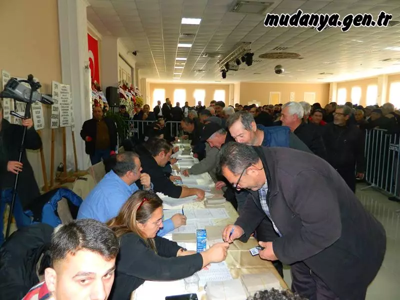 Marmarabirlik'e bağlı 150 Sayılı Mudanya Zeytin Tarım Satış Kooperatifinin 2020/2021 ve 2021/2022 İş Yılı Olağan Seçimli Genel Kurulunda tek liste ile seçime giren mevcut başkan, Cüneyt Soylu tüm oyların tamamını alarak 4 yıllığına güven tazeledi. Mudanya Zeytin Tarım Satış Kooperatifi tarihinde ilk kez tek liste ile genel kurula gitti. Marmarabirlik Başkan Vekili Ali Yıldız bu durumun birlik ve beraberliğin en güzel ifadesi olduğunu vurguladı.