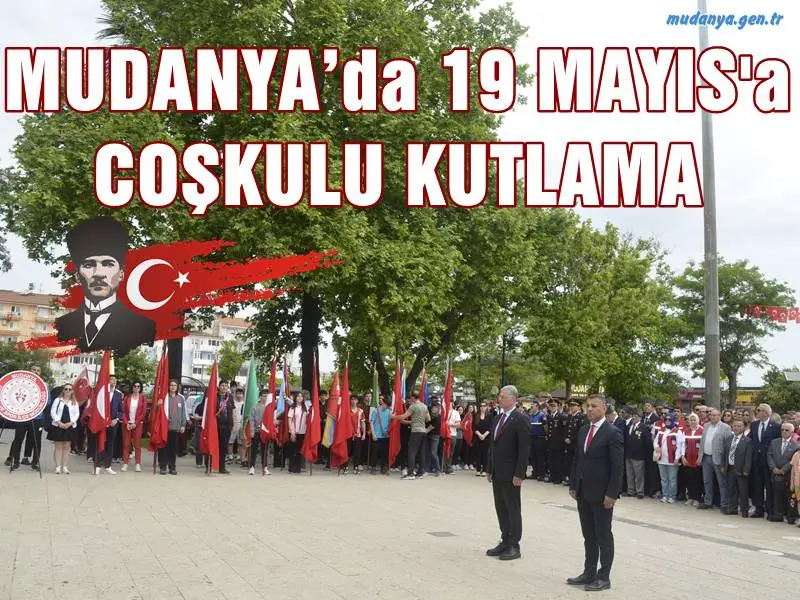 19 Mayıs Atatürk'ü Anma Gençlik ve Spor Bayramı 105. yılı kutlamaları Atatürk anıtına Çelenk koyarak başladı, Mütareke Meydanında sportif faaliyetlerle sona erdi.