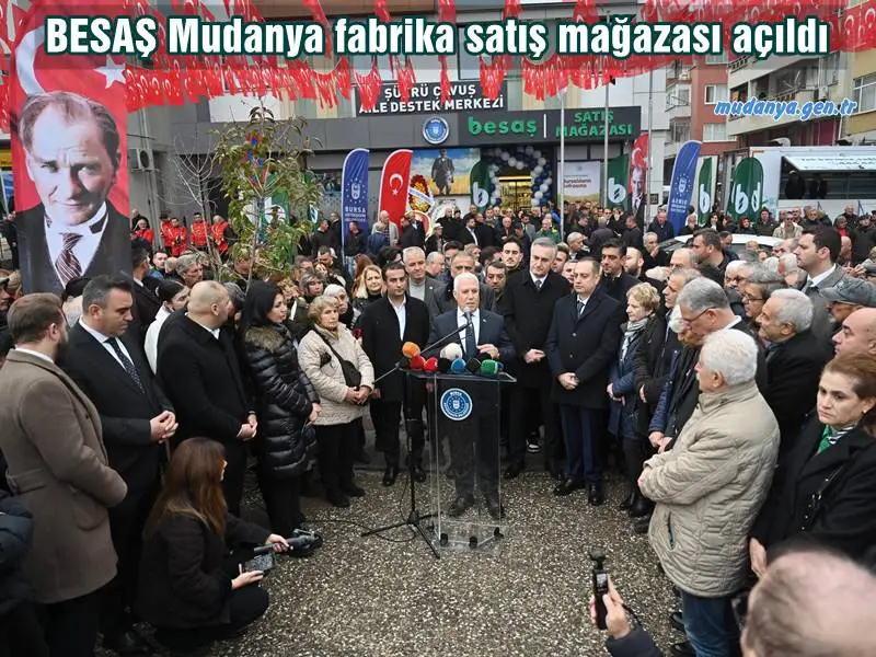 Bursa Büyükşehir Belediyesi’nin vatandaşların uygun fiyatlı ve güvenilir gıdaya daha kolay ulaşabilmesi amacıyla Mudanya’ya kazandırdığı BESAŞ Fabrika Satış Mağazası törenle hizmete açıldı. Başkan Bozbey, “Önümüzdeki yıllarda BESAŞ markası, Bursa’nın dört bir yanında market ayarında olacak. Aslında Bursa’nın yerel bir marketi yavaş yavaş doğuyor” dedi.