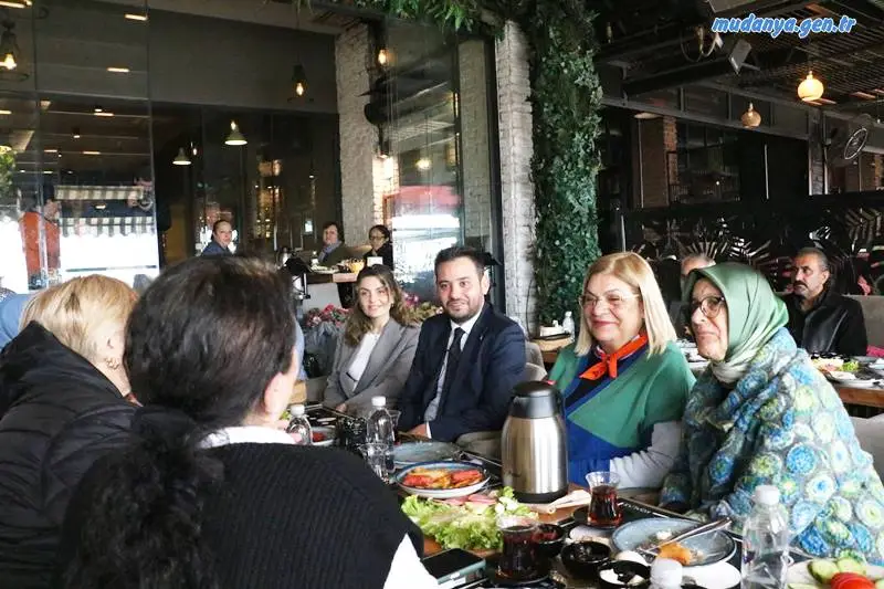 AK Parti Mudanya Belediye Başkan Adayı Gökhan Dinçer, İleçmizde deniz var ama denizden bihaberiz. Eksiklerimizi hep birlikte gidereceğiz" diye konuştu.