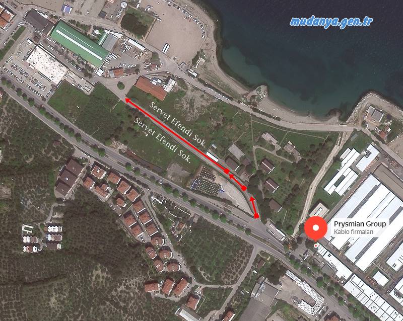 Mudanya'da aydınlatması olmayan Servet Efendi sokak korku salıyor. Olayların bitmediği Prysmian Kablo Fabrikası yanından Demirhane Dolgu Alanı Mevki Kapalı Pazaryeri'ne bağlantı sağlayan Servet Efendi Sokak'ta aydınlatma yok. Park halindeki araçların aynaları kırılıyor, silecekleri kopartılıyor, camları patlatılıyor. Karanlık sokak fuhuş noktası olarak anılıyor.