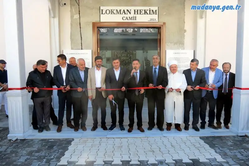 Mudanya Halitpaşa Mahallesinde yapımı tamamlanarak ibadete hazır hale getirilen Lokman Hekim Camii, düzenlenen açılış töreni yoğun katılımla, dualarla gerçekleşti.