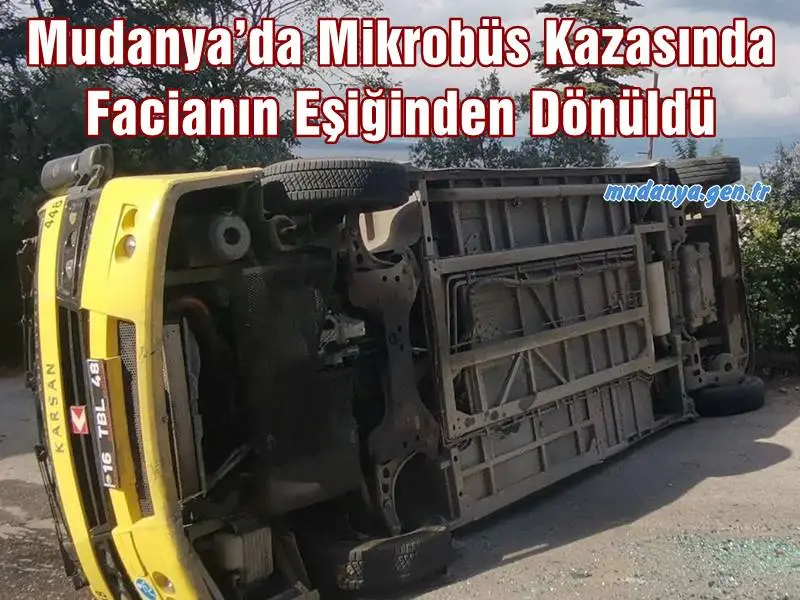 Bursa’nın Mudanya ilçesinde, Ü.D. yönetimindeki 16 TBL 48 plakalı GY2 hattında çalışan Bursa Büyükşehir Belediyesine ait mikrobüs, Güzelyalı Burgaz Mahallesi Ferah Sokak’ta kaza yaptı.