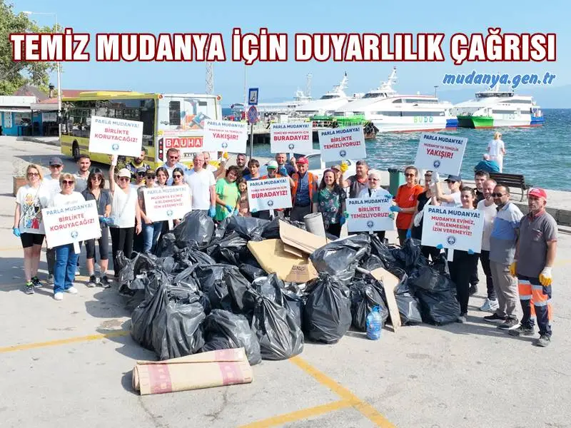 Mudanya Belediyesi yerlere atılan çöplerin fazlalığına dikkat çekmek için, Mudanya ve Güzelyalı sahilinde temizlik seferberliği gerçekleştirdi. Eyleme katılan Mudanya Belediye Başkanı Deniz Dalgıç, temiz bir Mudanya için duyarlılık çağrısı yaptı.