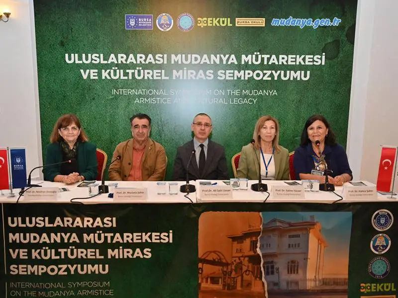 Bursa Büyükşehir Belediyesi tarafından Bursa Uludağ Üniversitesi, Mudanya Belediyesi, Çekül Vakfı ve Bursa Okulu iş birliğiyle düzenlenen ‘Uluslararası Mudanya Mütarekesi ve Kültürel Miras Sempozyumu’, yurt dışından ve yurt içinden birçok akademisyenin katılımıyla başladı.