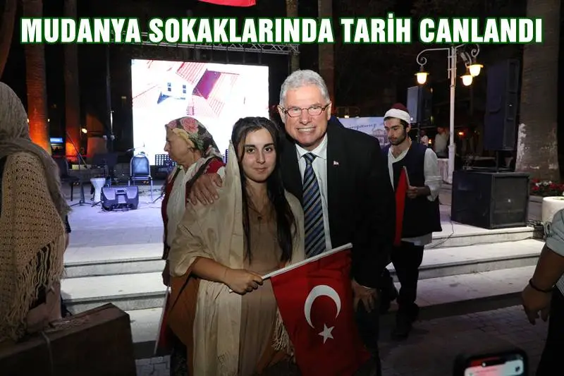 Mudanya Mütarekesi’nin 102. yılı kutlamaları büyük bir coşkuyla devam ediyor. Kutlamaların ikinci gününde düzenlenen kostüm yürüyüşüyle, Kurtuluş Savaşı yıllarının ruhu yeniden canlandı.