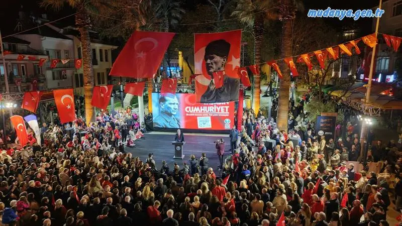 cumhuriyet bayrami mudanya 2025 kutlama2