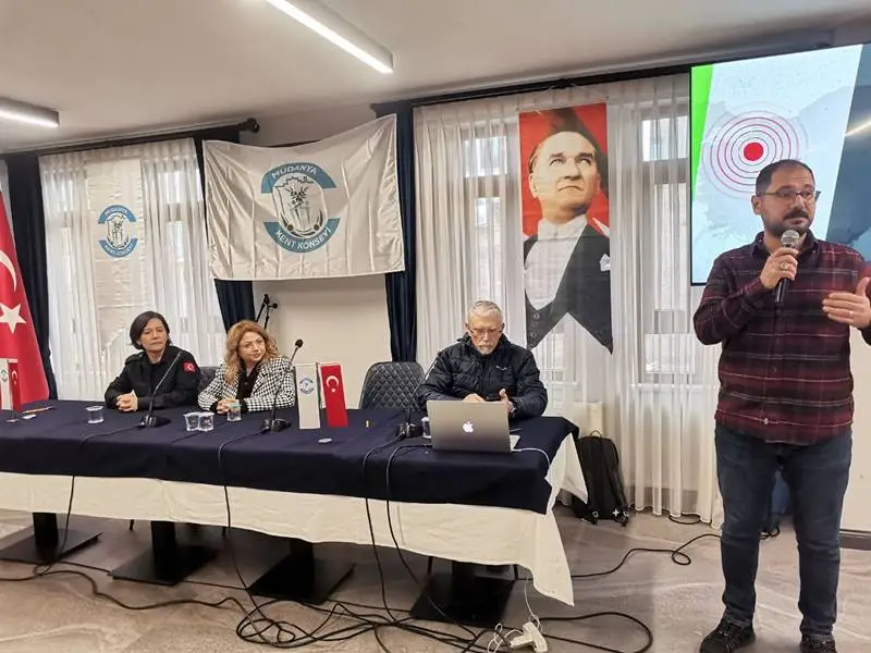 MUDANYA'DA DEPREM PANELİ YAPILDI