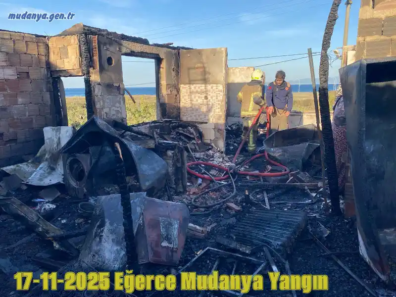 Mudanya'nın Eğerce Mahallesi 14. Sokak’ta bugün saat 13.15 sıralarında çıkan ev yangını, mahallede büyük paniğe yol açtı.