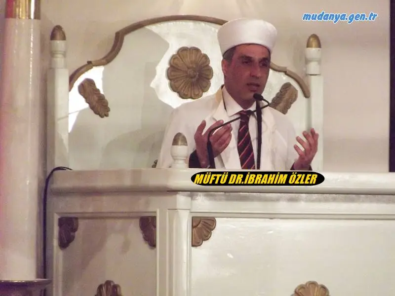 MÜFTÜ ÖZLER'DEN "CAMİLER HAFTASI" MESAJI: CAMİLER İSTİKLALİMİZİN VE KİMLİĞİMİZİN YEGÂNE SİMGESİ