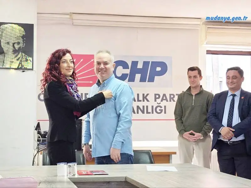 Memleket Partisi'nin feshedilmesinin ardından, Mudanya'daki bazı eski üyeler Cumhuriyet Halk Partisi (CHP) saflarına katıldı. Eski Memleket Partisi İlçe Başkanı Mehmet Er'in de aralarında bulunduğu 8 isme rozetleri takıldı.