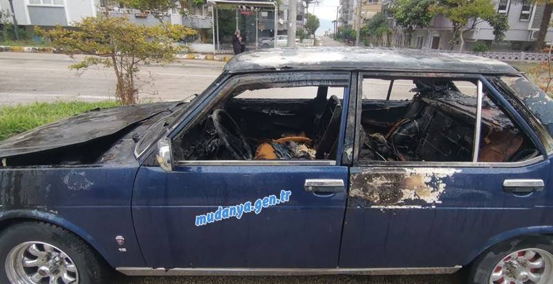 mudanya da otomobil yandi alev aldi
