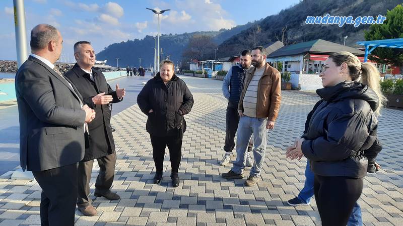 tirilye esnafi muhurlerin kaldirilmasini istiyor mudanya