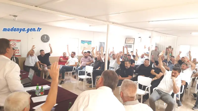 S.S. 65 No'lu Mudanya Karayolu Yük Taşıma Kooperatifi Mali Genel Kurulunda 1163 sayılı Kooperatifler Kanunu'nun 45. Maddesi uyarınca yapılan görüşmede; 2026 ve 2027 yılları Olağan Mali Genel Kurullarının birleştirilerek 2028 yılında yapılması teklifi oybirliğiyle kabul edildi.