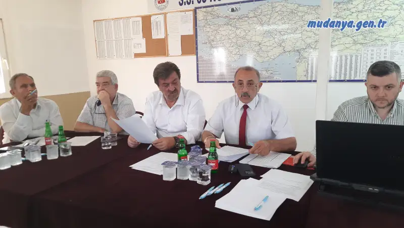 S.S. 65 No'lu Mudanya Karayolu Yük Taşıma Kooperatifi Kongrenin açılışında verilen tek önerge doğrultusunda Divan Kurulu Başkanlığına Osman Nuri Doğru, Divan Katipliklerine ise Hüseyin Gül ve Şaban Özkan oybirliğiyle seçildi.
