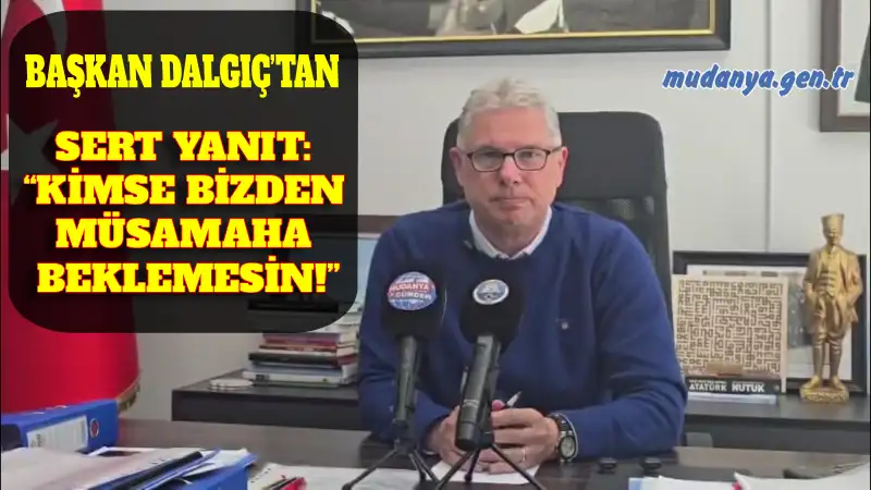 Mudanya Belediye binası önünde gerçekleştirilen protesto ve basın açıklamasının ardından basın mensuplarına açıklamalarda bulunan Belediye Başkanı Deniz Dalgıç, yıkım kararlarının arkasında durarak kaçak yapılaşmaya karşı tavizsiz bir duruş sergiledi. 