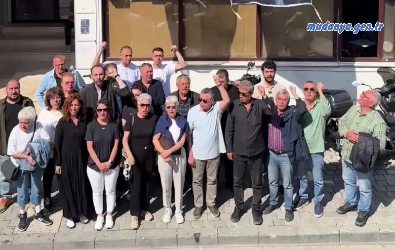 Cumhuriyet Halk Partisi’nde (CHP) 38. Olağan Kurultay’a ilişkin verilen “mutlak butlan” kararı sonrası başlayan siyasi kriz, Bursa ve Mudanya’da sert tepkilere neden oldu.