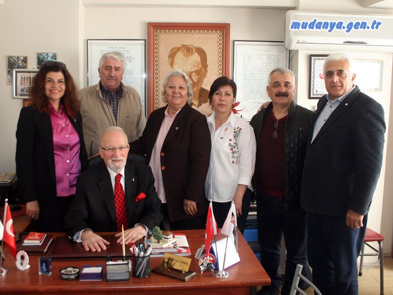 Atatürkçü Düşünce Derneği Mudanya'da Atamer'le devam dedi.