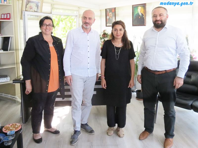 Ak Parti Mudanya'da Kara İncir Üreticisinin Sorunlarını Dinledi.