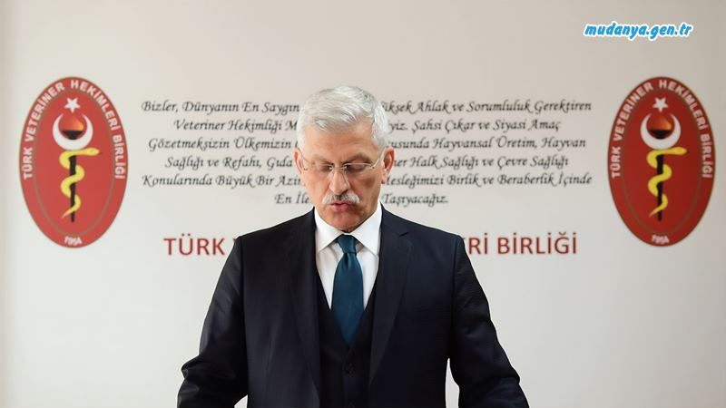 Türk Veteriner Hekimler Birliği (TVHB) Merkez Konseyi Başkanı Ali Eroğlu, TVHB Başkanı Eroğlu,  veteriner hekimliğin yükselen bir değer olduğunu söyledi.