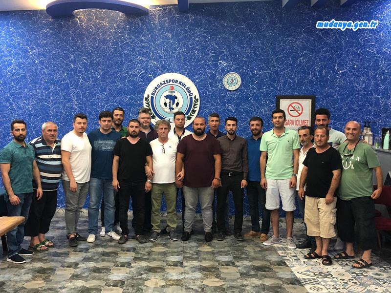 Burgazspor Olağanüstü Genel Kurulunu Yaptı. Erdem Karataş Güven Tazeledi.