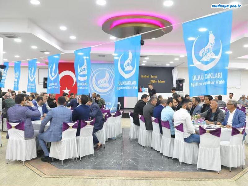 Ülkü Ocakları Şehit Burhan Zeytinci İftar Programı Yapıldı.