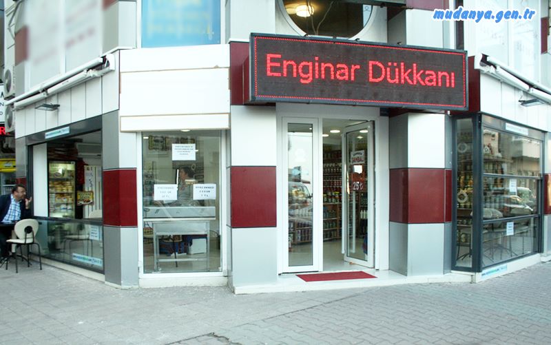 Farklı lezzet arayanlara: Enginarlı Mercimek Çorbası