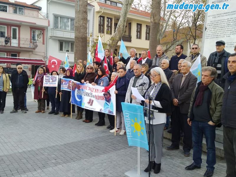 DOĞU TÜRKİSTAN ÖLÜYOR! Konuşması Gerekenler Susuyor.