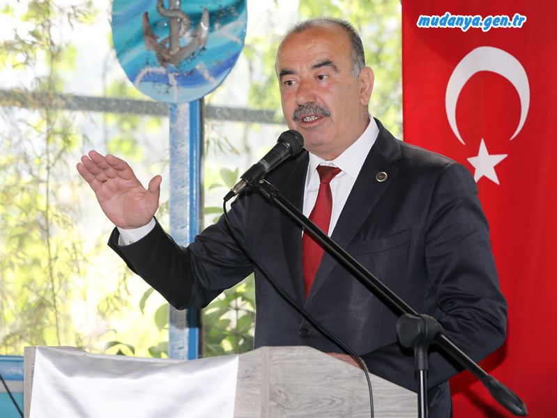 Mudanya Belediye Başkanı Hayri Türkyılmaz, muhtarlarla bir araya geldi.