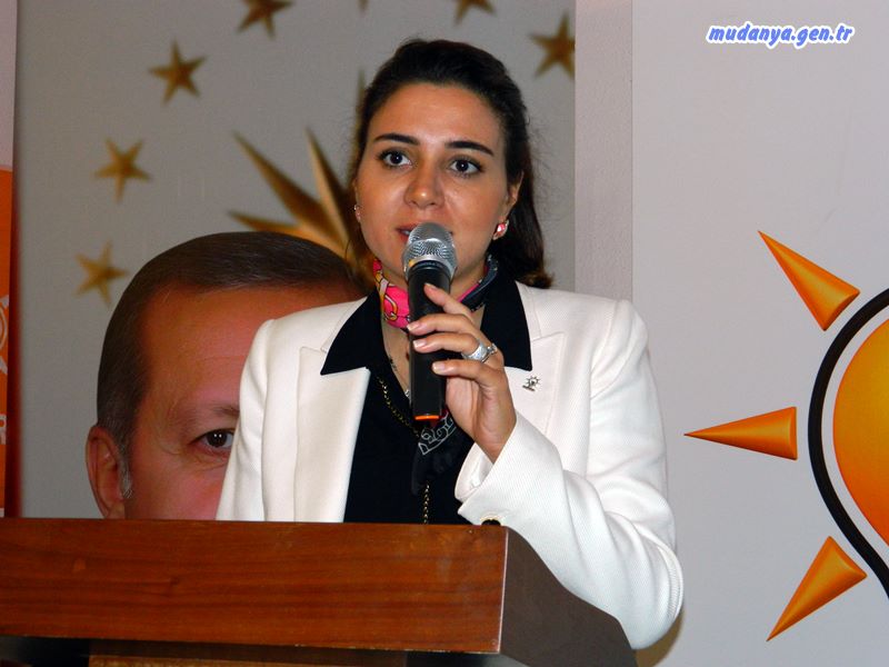 Ak Parti Mudanya Danışma Meclisi Toplantısını Yaptı
