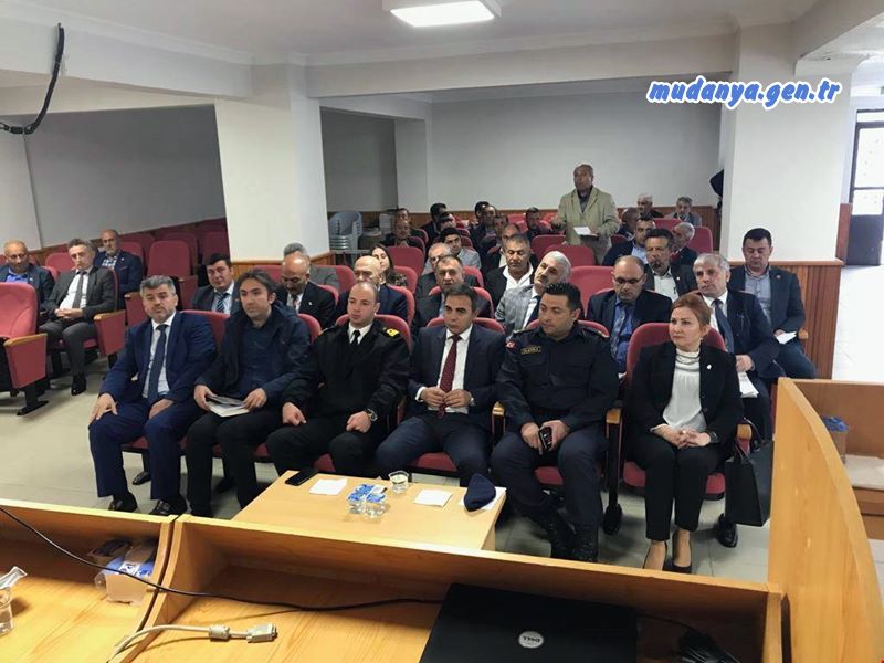 Mudanya Kaymakamı Faik Oktay SÖZER başkanlığında, kurum amirleri ve Mahalle Muhtarılarının katılımıyla koordinasyon toplantısı yapıldı.
