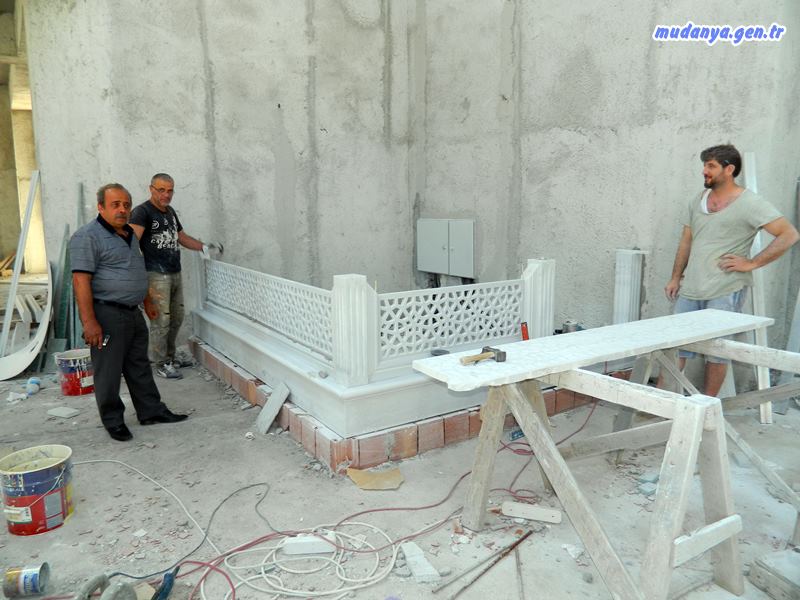  Taban alanı 950 metrekare olan caminin kullanım alanı asma katlarıyla birlikte 1500 metrekare olup Mehmet Akif Ersoy cami tamamlandığında 2 bin müslüman aynı anda namazını eda edebilecek. 