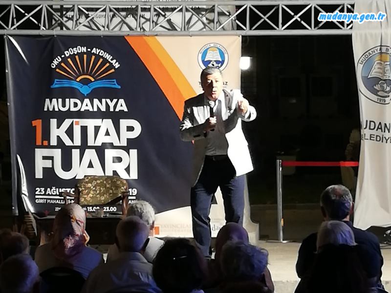 Mudanya 1.Kitap fuarı 23 Ağustos ile 1 Eylül arasında başarı ile gerçekleştirildi. Mustafa Balbay
