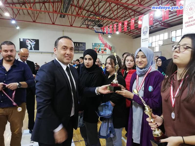 MÜTAREKE SPOR ÖDÜLLERİ SAHİPLERİNİ BULDU