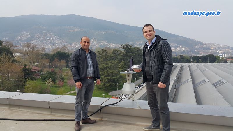 Polen Alerjisi Olanları Rahatlacak Proje'de 3 İstasyon Devreye Alındı. Türkiye'de İlk. Bu konuda Türkiye’deki ilk örnekleme istasyonu da Bursa Büyükşehir Belediyesi ve Uludağ Üniversitesi’nin ortaklaşa başlattığı proje ile kuruldu.  