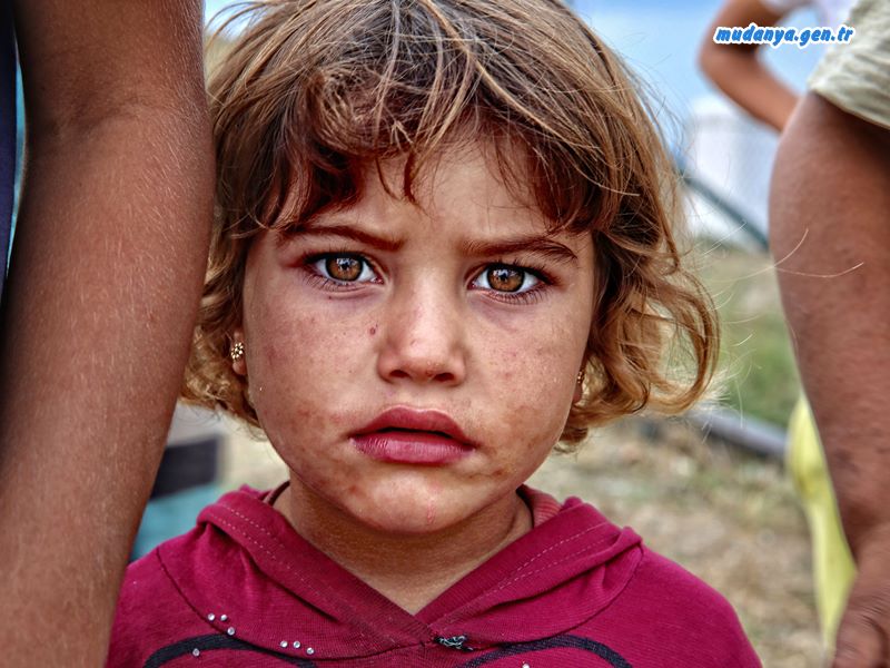 Türkiye’de bulunan geçici koruma kapsamındaki Suriyelilerin sorunları ve çözüm önerilerinin masaya yatırıldığı fuarın ardından çıkan sonuçlar, rapor haline getirildi.