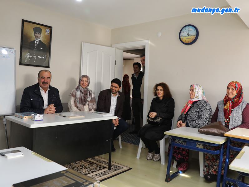 Belediye'den Ülkü Mahalleye Bakım, Onarım ve Yenileme