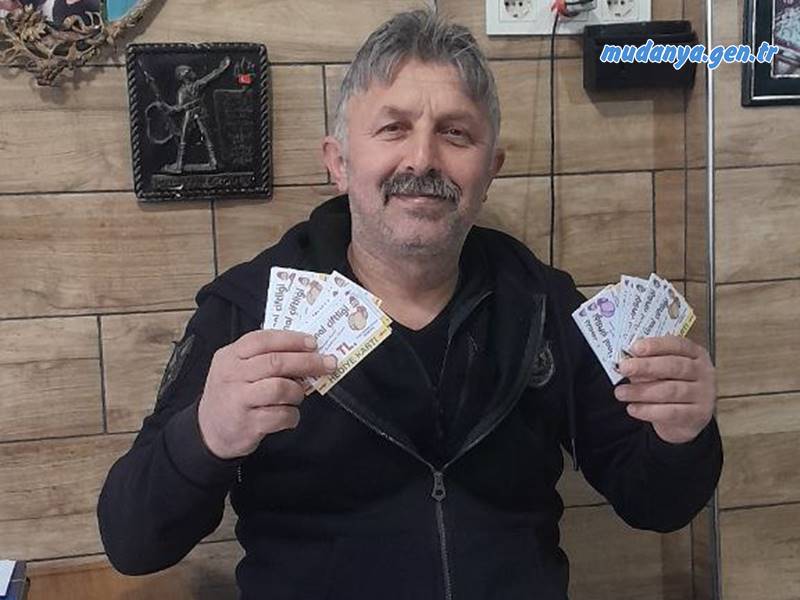 Muhtar Şeref ŞAŞ ' Gelin Bayram Mutluluğunu Paylaşalım '